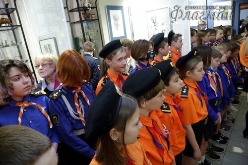 Открытие выставки работ  художника-иллюстратора Евгении Ивановны Стерлиговой YE1A0537